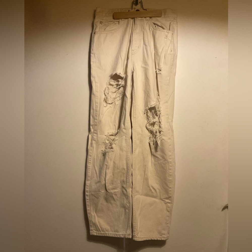 Urban outfitters high-rise, baggy women’s jeans